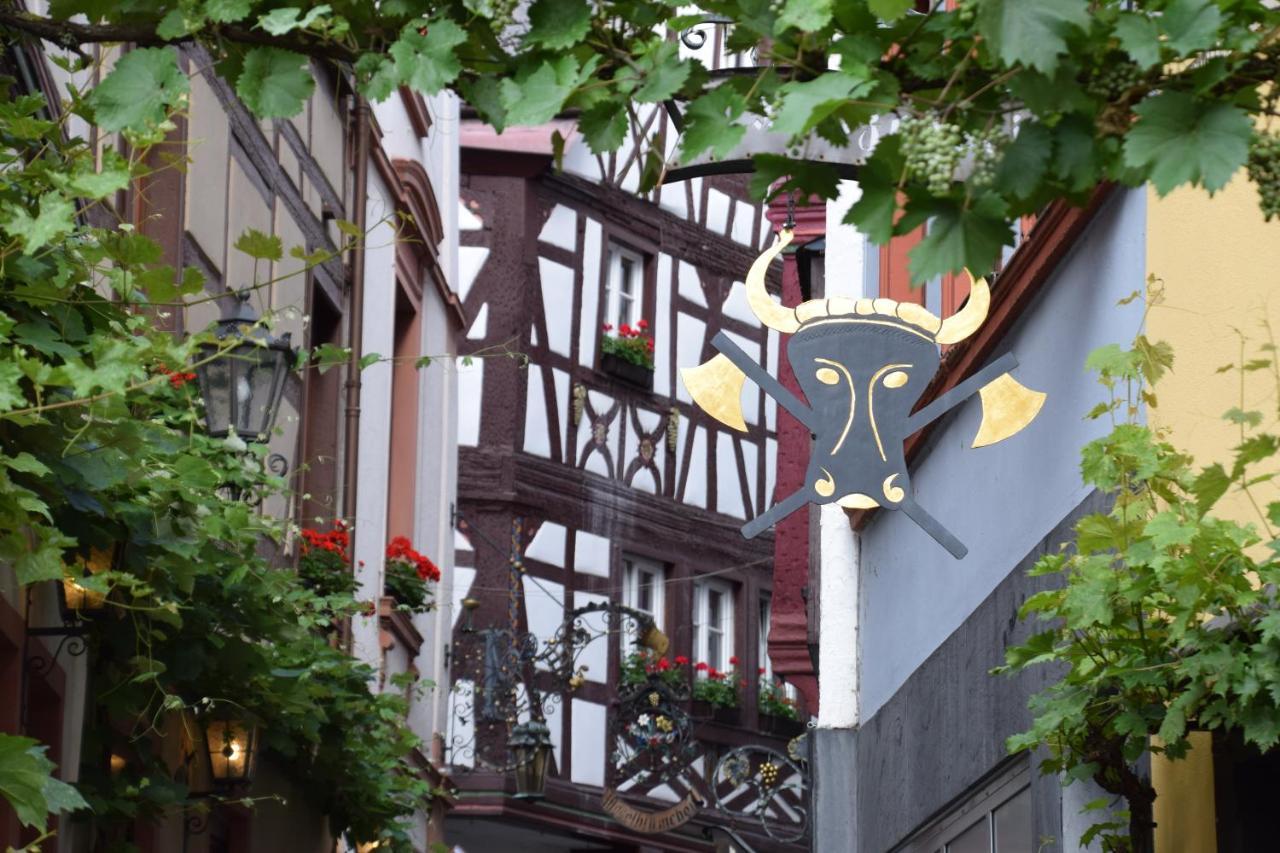 The Old Gemeinde House By The Mosel River เบราเนอแบร์ก ภายนอก รูปภาพ